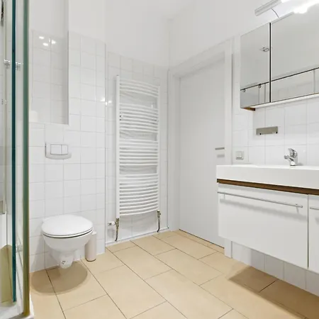 Alpena Homes, Zentrum, Sehr Geräumig, Küche * Linz